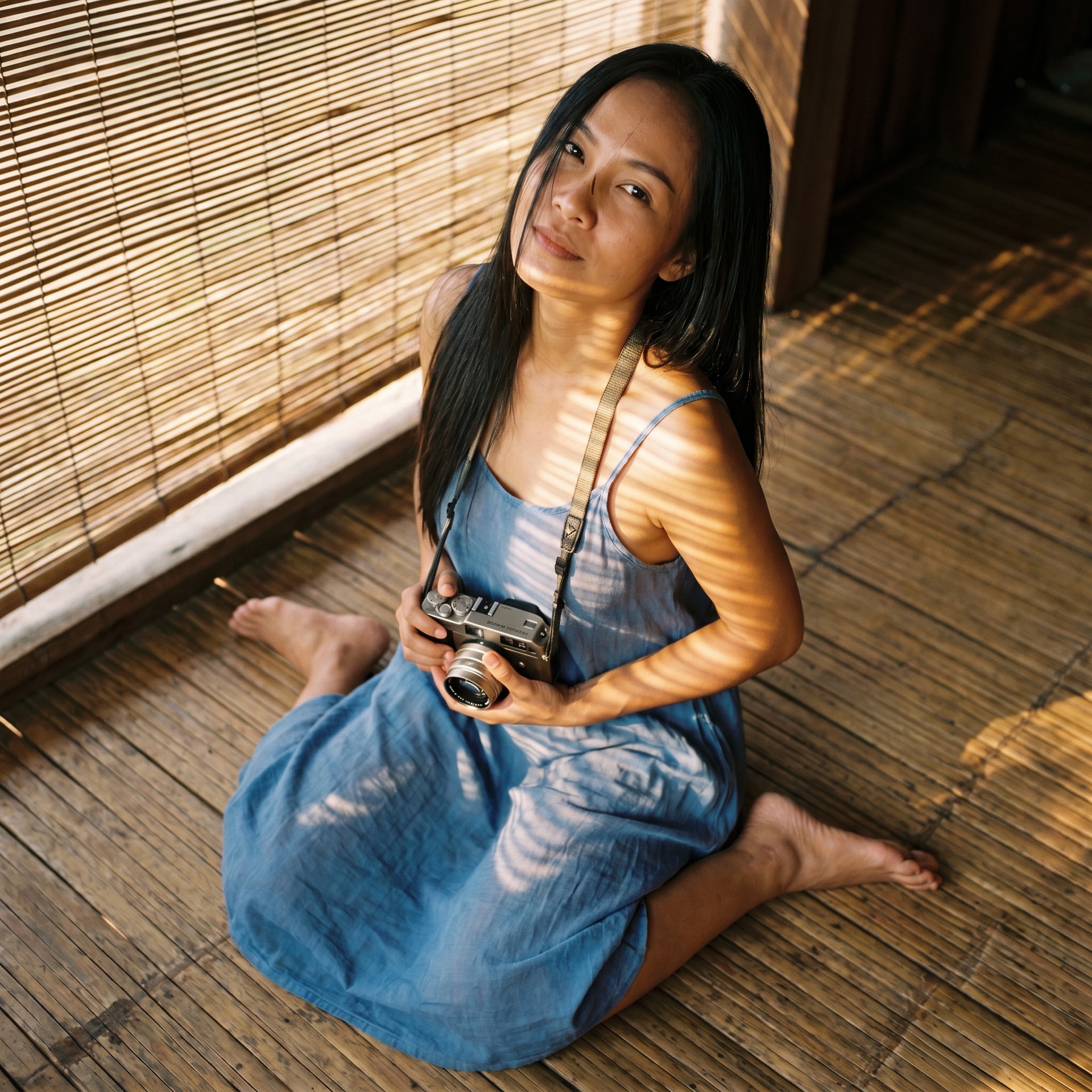 Nong Saenvilay - Locked photos
